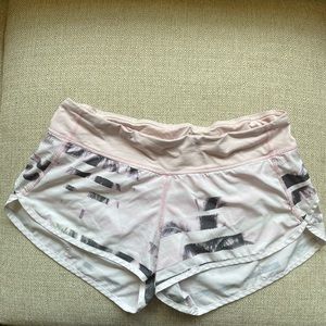 RARE Lululemon Speed Up shorts